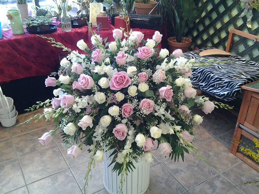 Florist «The Art of flowers by Bonnie», reviews and photos, 200 Great Rd, Bedford, MA 01730, USA