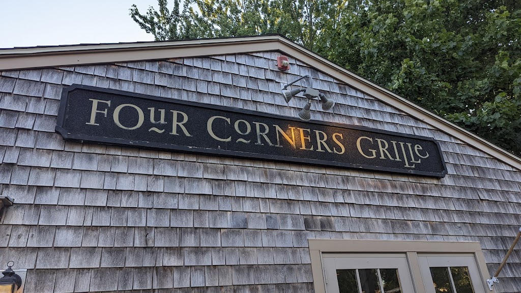 Four Corners Grille 02878