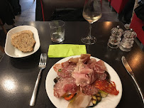 Charcuterie du Restaurant italien Dolia Nova Gusto Italiano à Montigny-le-Bretonneux - n°2