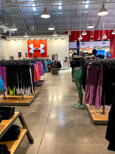 Clothing Store «Under Armour Factory House», reviews and photos, 12801 W Sunrise Blvd #429, Sunrise, FL 33323, USA