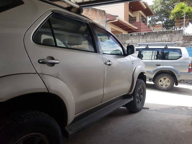 Opiniones de Mecánica Automotriz Don Bosco en Cuenca - Taller de reparación de automóviles