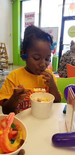 Frozen Yogurt Shop «Chill Yogurt Cafe», reviews and photos, 6167 Airport Blvd, Mobile, AL 36608, USA