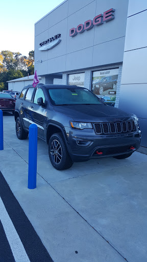 Car Dealer «Outten Chrysler Dodge Jeep RAM», reviews and photos, 16614 Pottsville Pike, Hamburg, PA 19526, USA