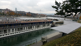 Swiss Taxi Airport