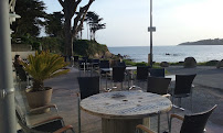 Atmosphère du Restaurant L'Auberge de la Mer à Moëlan-sur-Mer - n°5