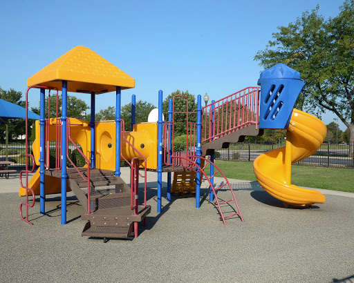 Day Care Center «La Petite Academy of Oswego, IL», reviews and photos, 1260 Douglas Rd, Oswego, IL 60543, USA