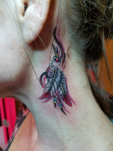 Tattoo Shop «LONE WOLF TATTOO», reviews and photos, 211 Bedford Ave, Bellmore, NY 11710, USA