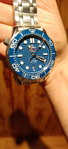 Watch Store «OMEGA Boutique - Houston Galleria», reviews and photos, 5015 Westheimer Rd, Houston, TX 77056, USA