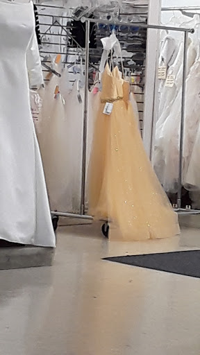 Bridal Shop «La Merite Bridal Shop», reviews and photos, 3503 N Lindbergh Blvd, St Ann, MO 63074, USA