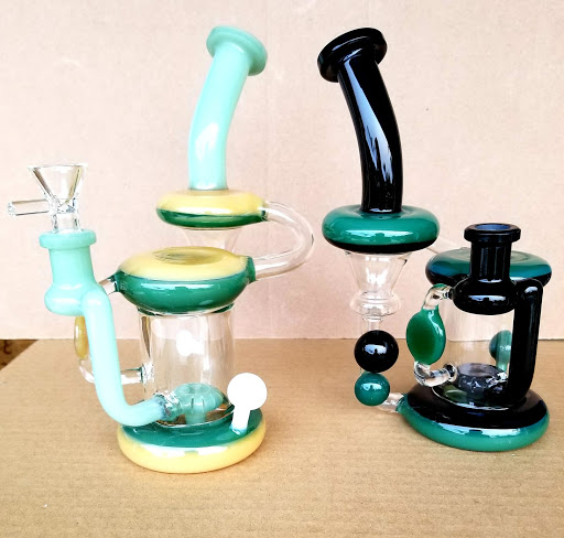 Tobacco Shop «3M Smoke Shop», reviews and photos, 644 W Chapman Ave, Placentia, CA 92870, USA