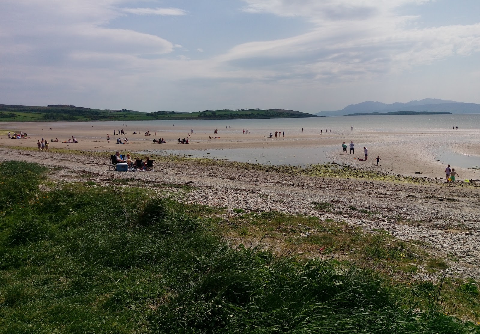 Valokuva Ettrick Bay Beachista. pinnalla turkoosi puhdas vesi:n kanssa