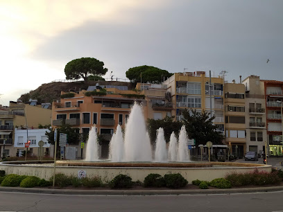 El Franh-furt Blanes - Passeig de la Marina, 24, 17300 Blanes, Girona, Spain