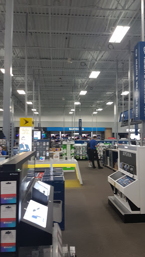 Electronics Store «Best Buy», reviews and photos, 1632 Stringtown Rd, Grove City, OH 43123, USA