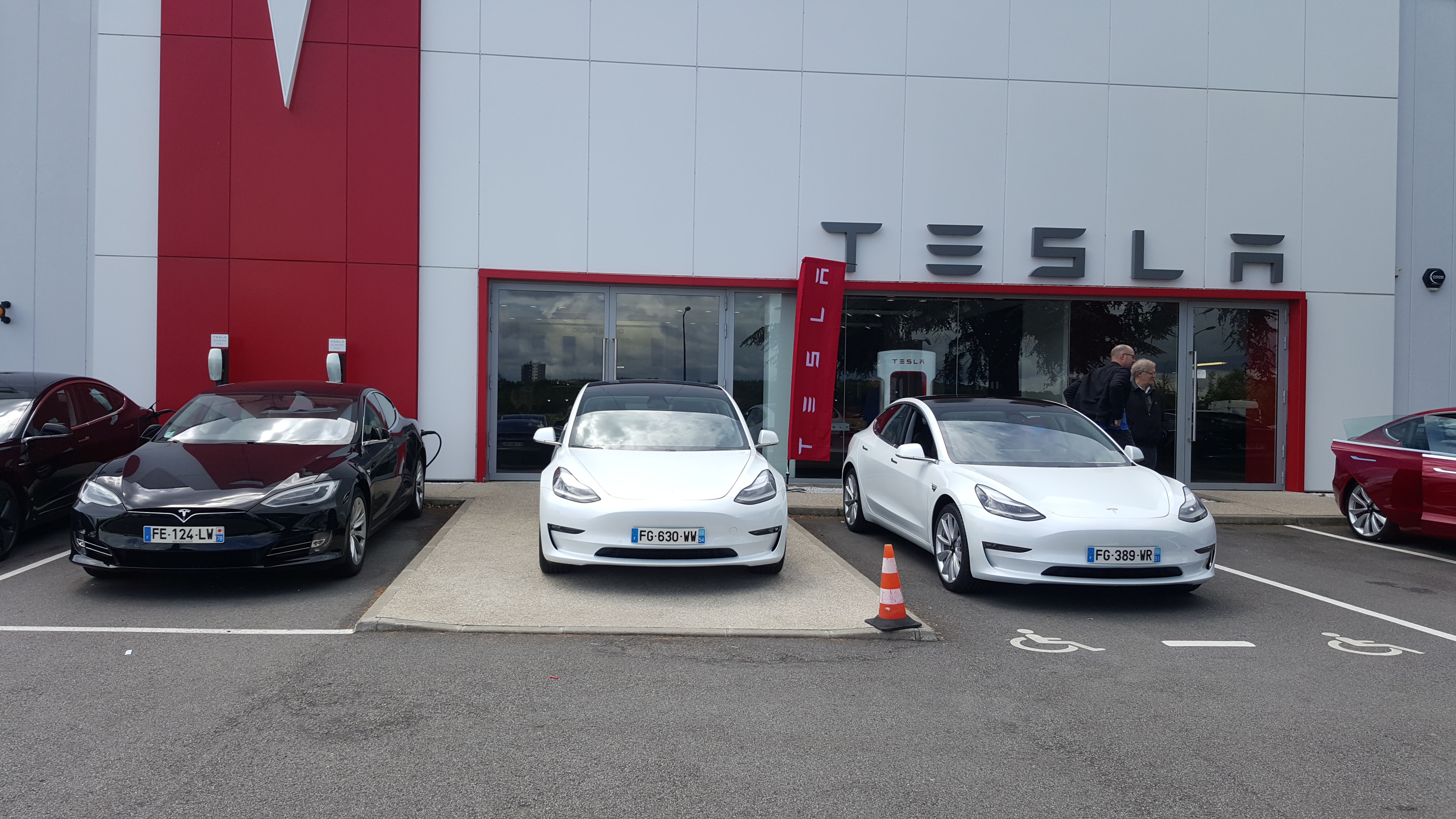 Photo n° 2 de l'avis de Jakubowicz.a fait le 13/06/2019 à 11:51