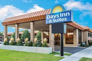 Days Inn & Suites by Wyndham Logan image