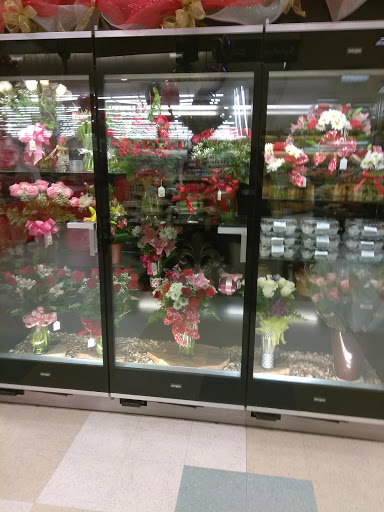 Grocery Store «Albertsons», reviews and photos, 4857 Government St, Baton Rouge, LA 70806, USA