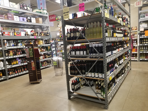 Liquor Store «Kenwood Liquors - Homer Glen», reviews and photos, 12037 W 159th St, Homer Glen, IL 60491, USA