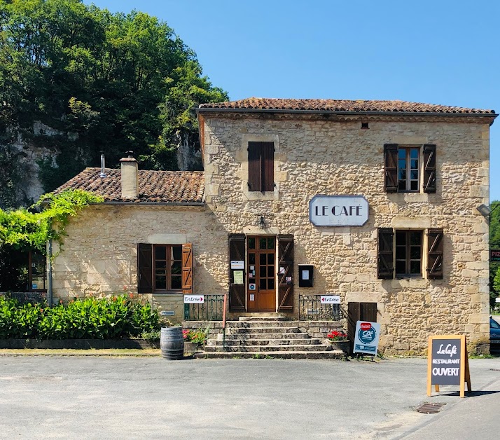 Le Cafe de Gavaudun Restaurant L’Essentiel à Gavaudun