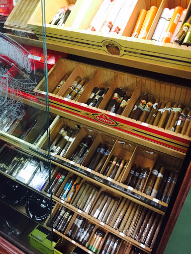 Tobacco Shop «Windy Smoke Shop», reviews and photos, 4815 E Main St #14, Mesa, AZ 85205, USA