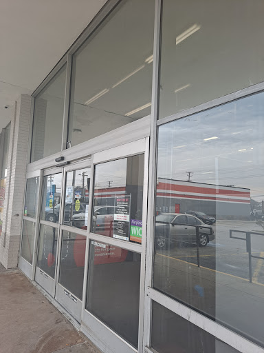 Grocery Store «Save-A-Lot», reviews and photos, 5007 Ritchie Hwy, Brooklyn Park, MD 21225, USA