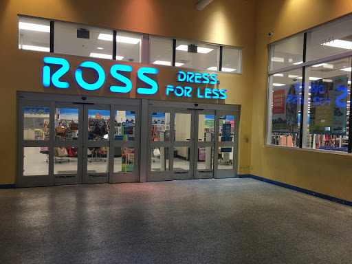 Clothing Store «Ross Dress for Less», reviews and photos, 1141 5th St, Miami Beach, FL 33139, USA