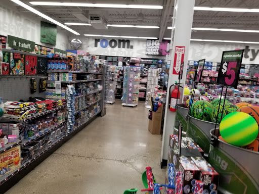 Variety Store «Five Below», reviews and photos, 1950 E Greyhound Pass #4, Carmel, IN 46033, USA