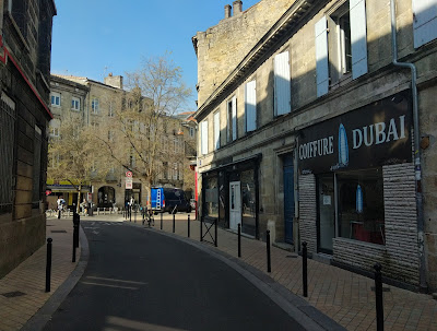 Coupe à cagoule à Bordeaux