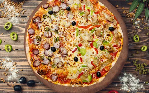 Pizzeria Mozart est là - Piton Saint Leu | Livraison gratuite & Offre 2+1 image