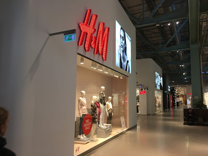 H&M