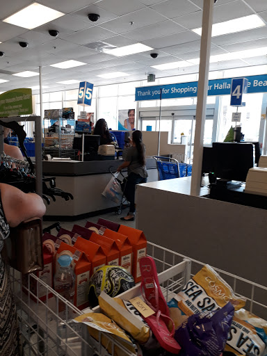 Clothing Store «Ross Dress for Less», reviews and photos, 1425 E Hallandale Beach Blvd, Hallandale Beach, FL 33009, USA