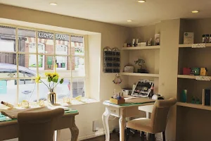 The Beauty Lounge Topsham image