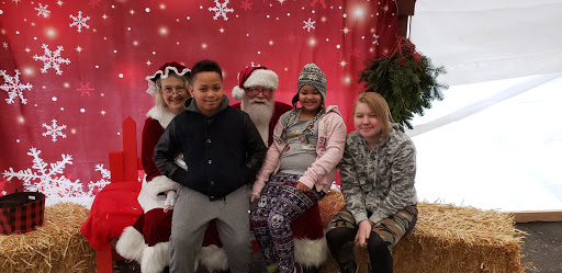 Animal Feed Store «Burns Feed Store», reviews and photos, 29215 SE Orient Dr, Gresham, OR 97080, USA