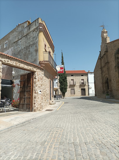 Bar La Fuente - C. Cervantes, 1, 10132 Almoharín, Cáceres, Spain