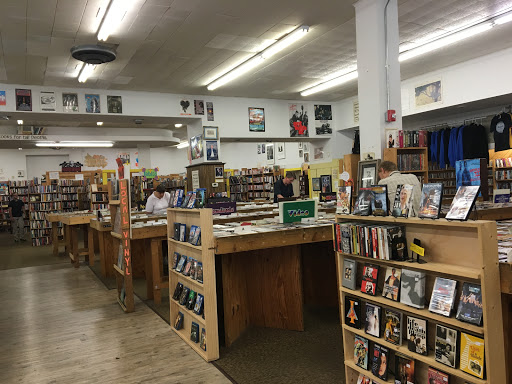 Book Store «Recycled Books Records CDs», reviews and photos, 200 N Locust St, Denton, TX 76201, USA