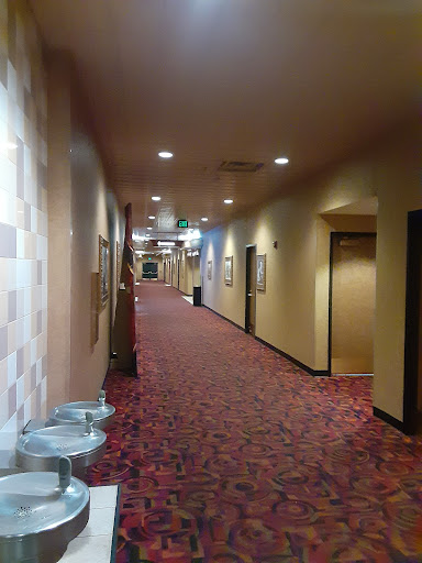Movie Theater «CINEMARK 14 MANSFIELD TOWN CENTER», reviews and photos, 2355 Walker Lake Rd, Mansfield, OH 44903, USA