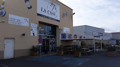 La Case à Bières à Mondeville