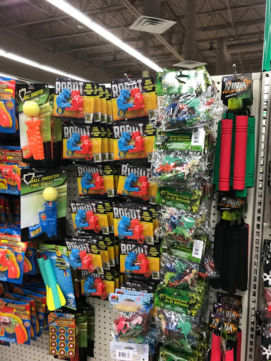 Dollar Store «Dollar Tree», reviews and photos, 2325 S Stemmons Fwy #501, Lewisville, TX 75067, USA