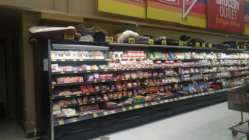 Grocery Store «Grocery Outlet Bargain Market», reviews and photos, 1116 4th St, Santa Rosa, CA 95404, USA