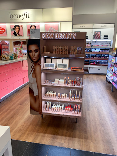 Cosmetics Store «Ulta Beauty», reviews and photos, 914 Ellsworth Dr, Silver Spring, MD 20910, USA