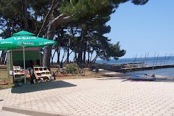 Photo de Pineta beach - endroit populaire parmi les connaisseurs de la détente