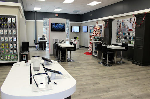 Cell Phone Store «Verizon Wireless and FiOS Retailer- Im Wireless - North Andover», reviews and photos, 435 Winthrop Ave, Lawrence, MA 01843, USA