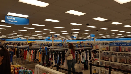 Clothing Store «Ross Dress for Less», reviews and photos, 9820 W Lower Buckeye Rd, Tolleson, AZ 85353, USA