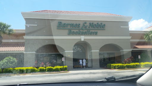 Barnes & Noble, 23654 US Hwy 19 N, Clearwater, FL 33765, USA, 