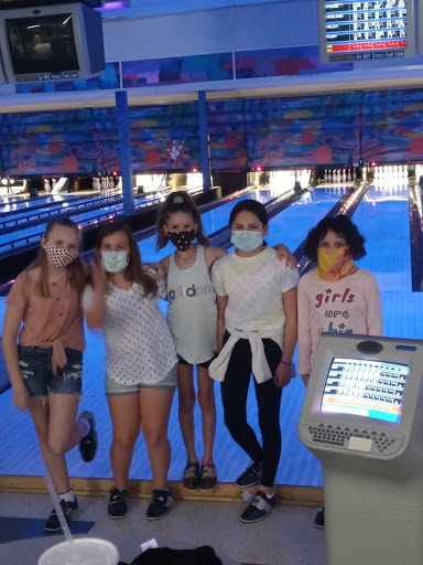 Bowling Alley «Gladstone Bowl», reviews and photos, 300 NW 72nd St, Kansas City, MO 64118, USA