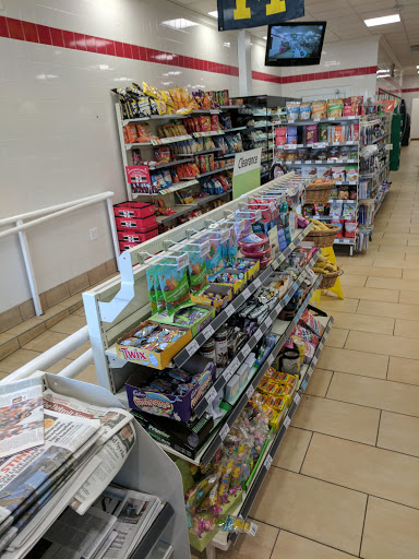 Convenience Store «7-Eleven», reviews and photos, 318 S State St, Ann Arbor, MI 48104, USA
