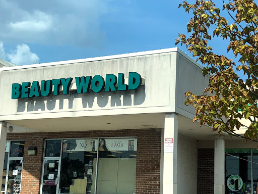 Shopping Mall «Pines Shopping Center», reviews and photos, 650 Elden St, Herndon, VA 20170, USA