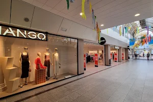 Shopping Center De Aarhof image