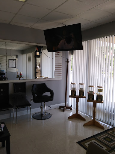 Beauty Salon «NATURAL HAIR AUTHORITY SALON», reviews and photos, 1303 E Washington St, Greenville, SC 29607, USA