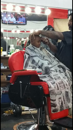 Barber Shop «SpotLight Barber Shop», reviews and photos, 2673 N Buffum St, Milwaukee, WI 53212, USA