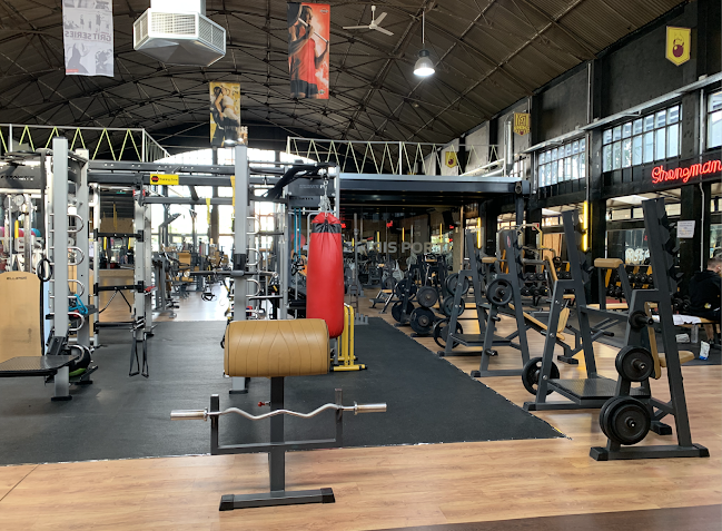 SEVEN FITNESS CLUB - São João da Madeira